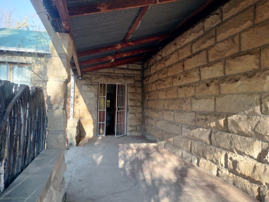 4 Bedroom Property for Sale in Ladybrand Free State